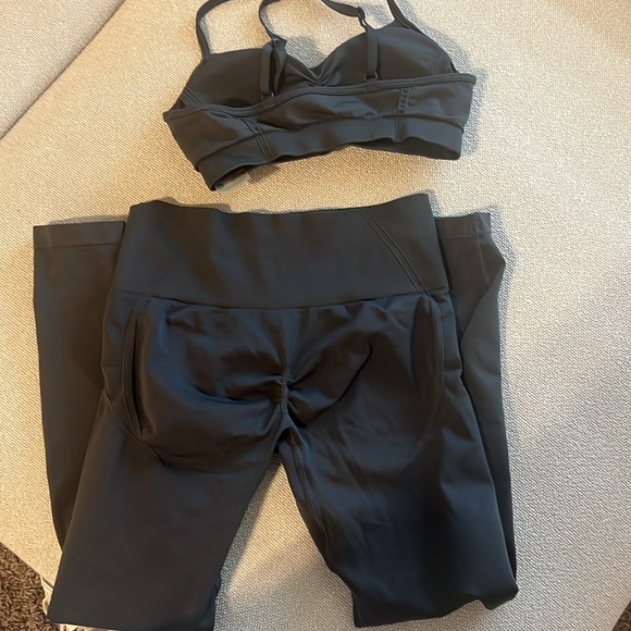 Oner set - Picture 2 of 2